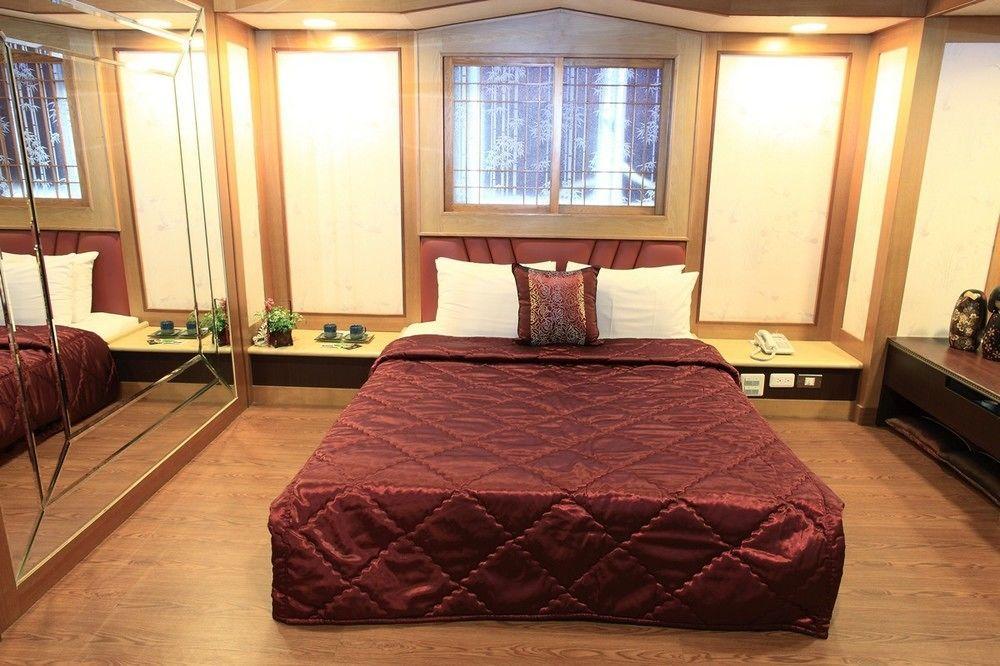 Huahou Hotel Kaohsiung Eksteriør billede