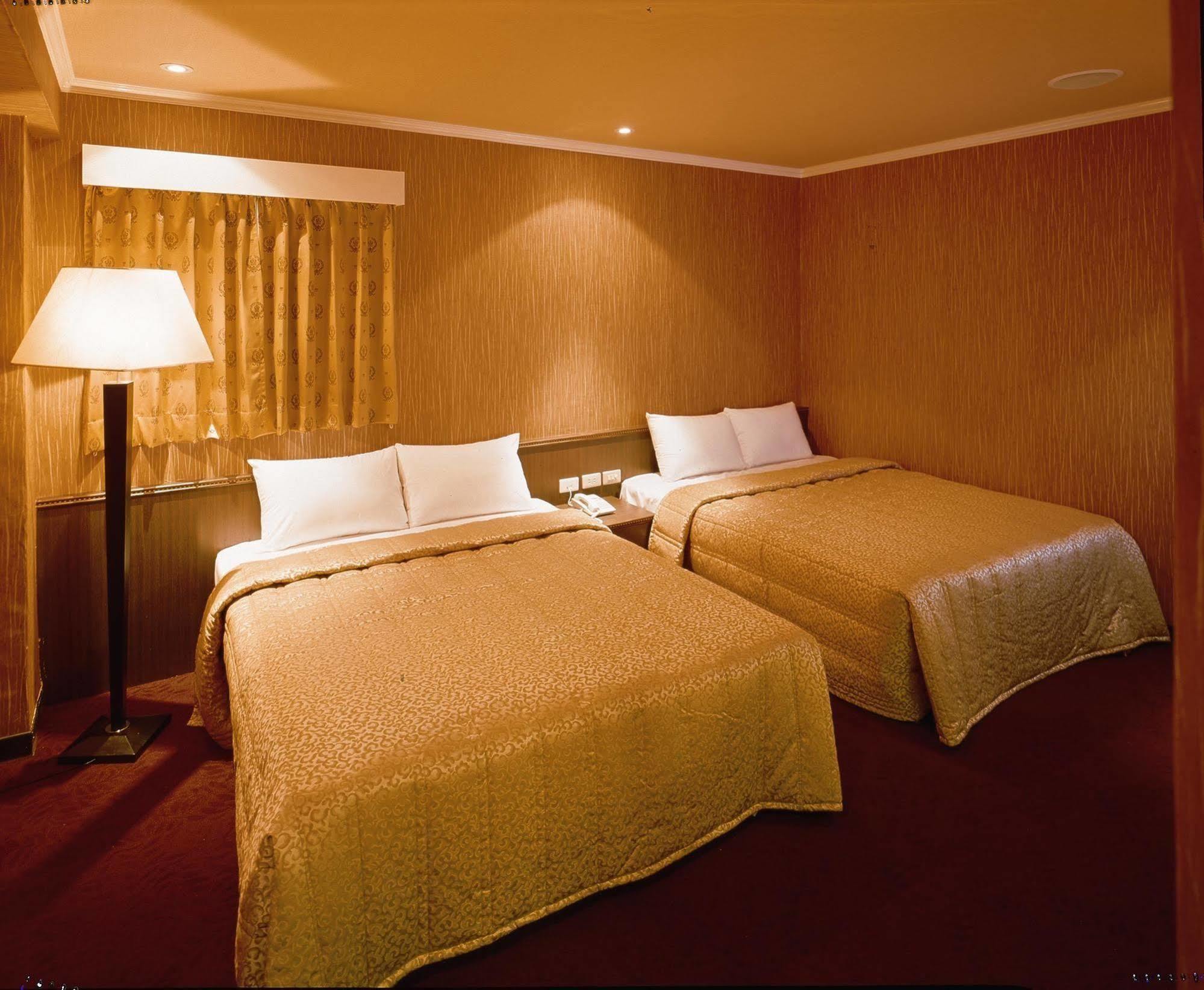 Huahou Hotel Kaohsiung Eksteriør billede