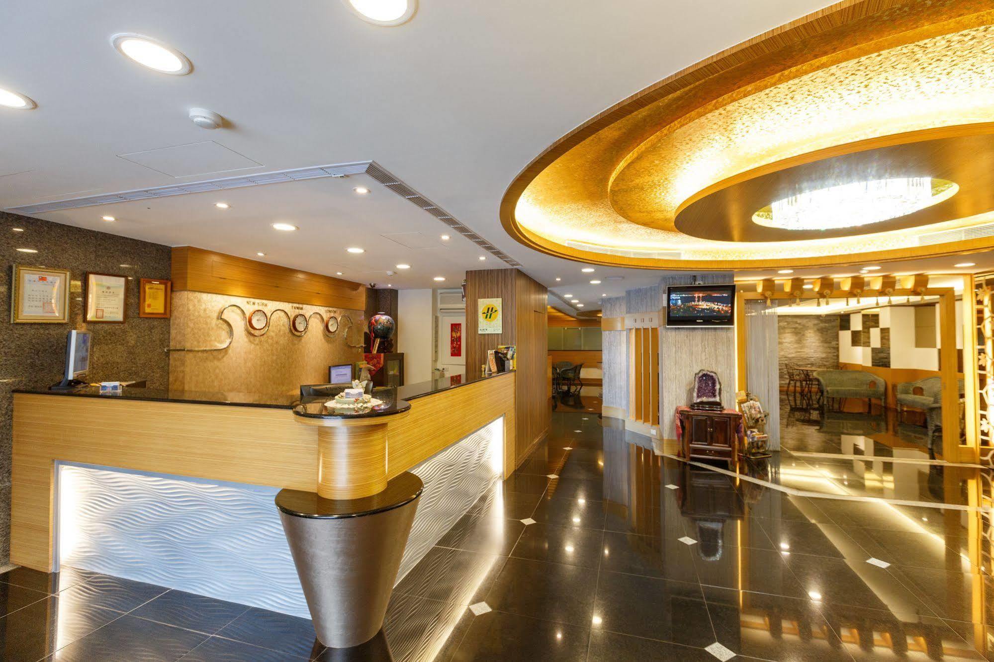 Huahou Hotel Kaohsiung Eksteriør billede